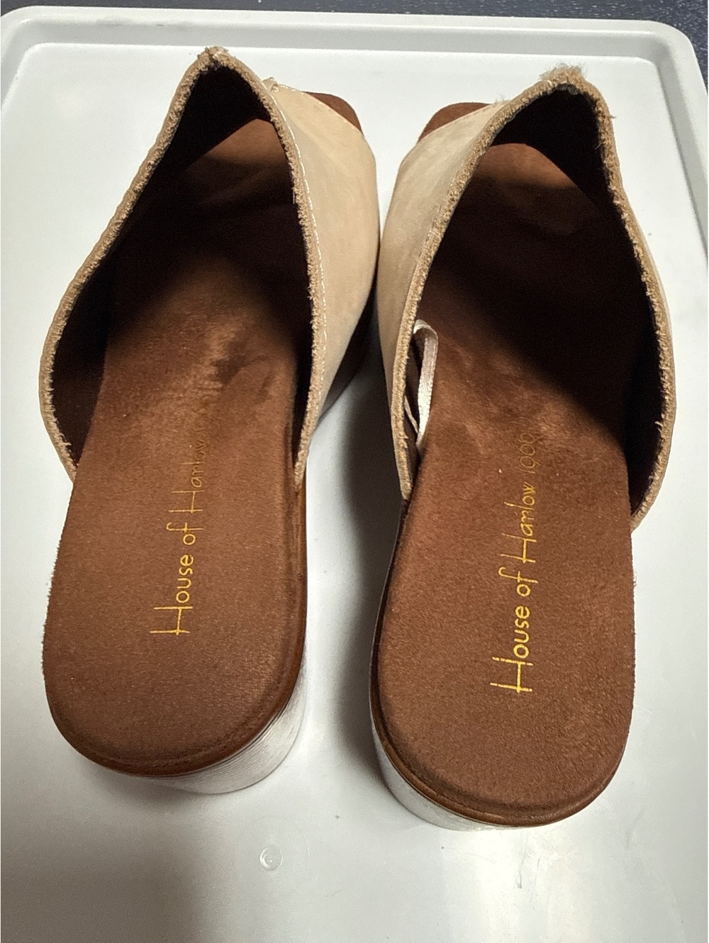 House of Harlow 1960 Griffin Ivory Leather Platform Mules Size 7.5 - Picture 2 of 7